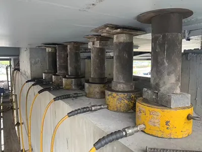 تشييد وصيانة الجسور