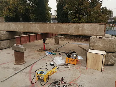 مضخة هيدروليكية تعمل بالكهرباء قابلة للحمل