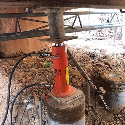 رافعة هيدروليكية